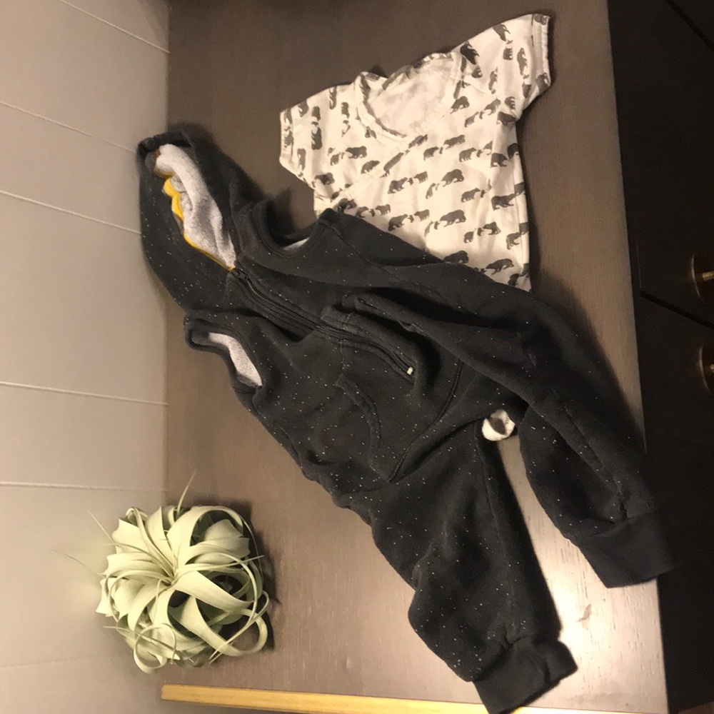 Sweat jump suit hoodie and bear onsie